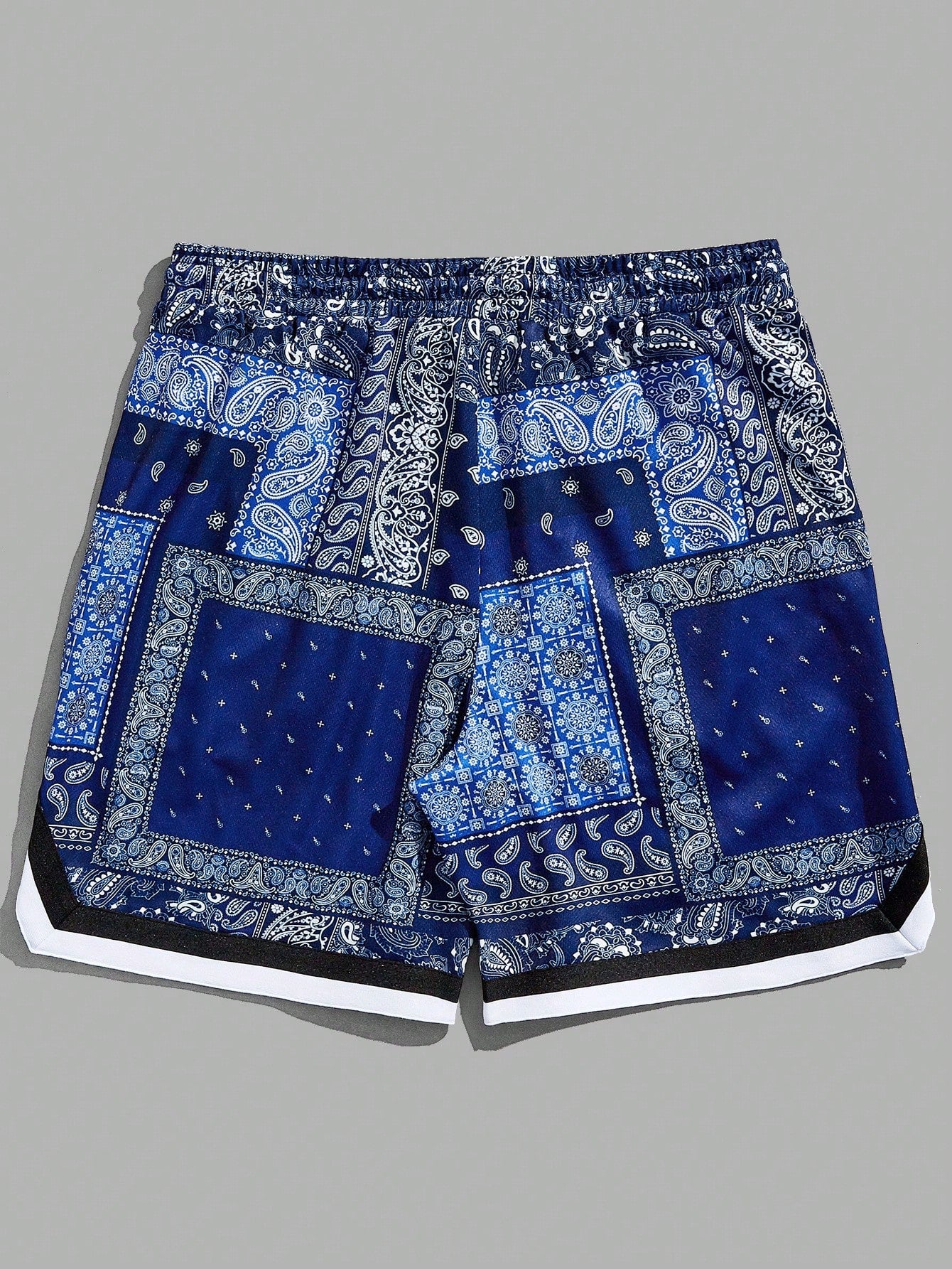 Manfinity Chillmode Men Paisley & Scarf Print Drawstring Waist Shorts