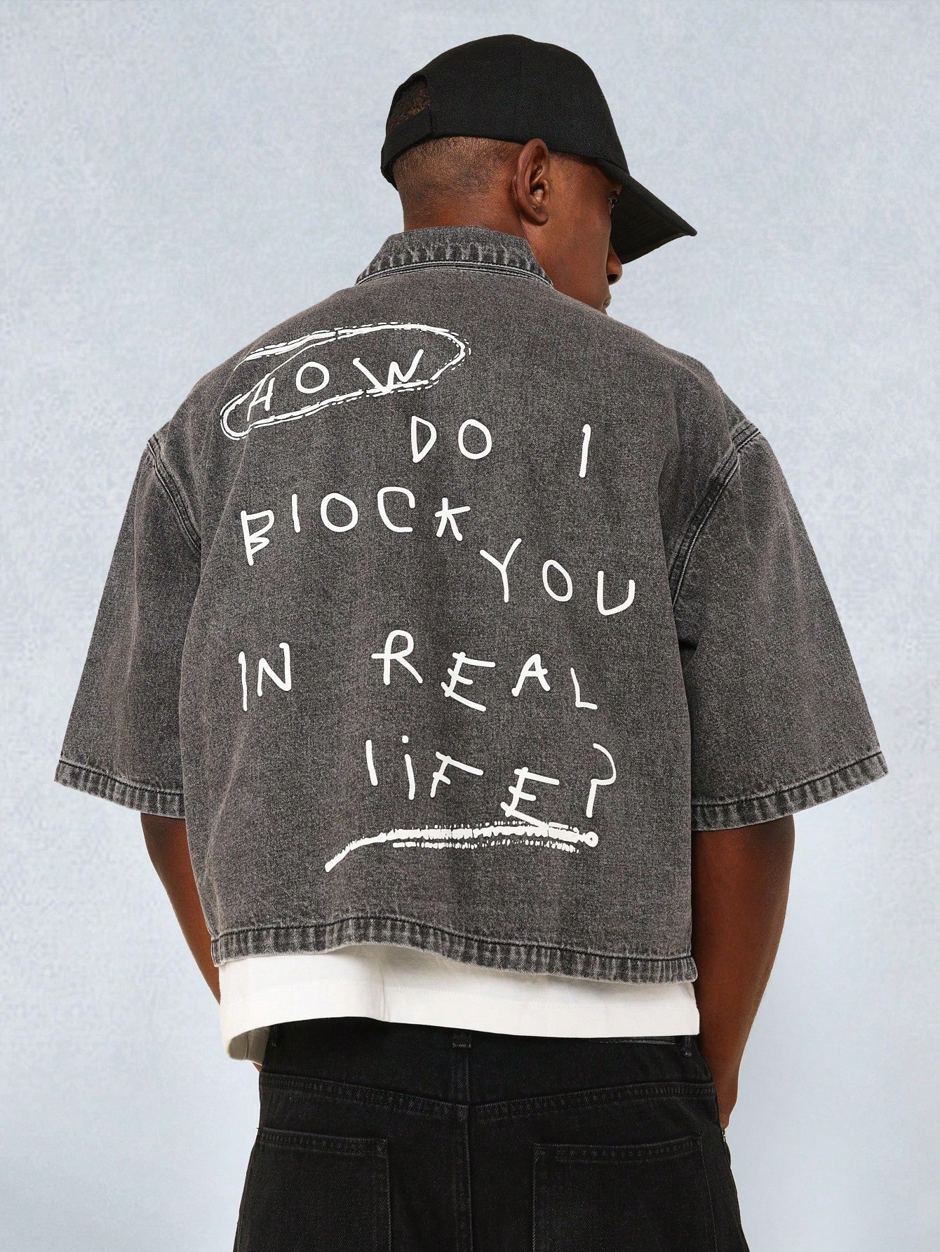 SUMWON Crop Fit Revere Washed Denim Shirt With Back Text Graphic Print