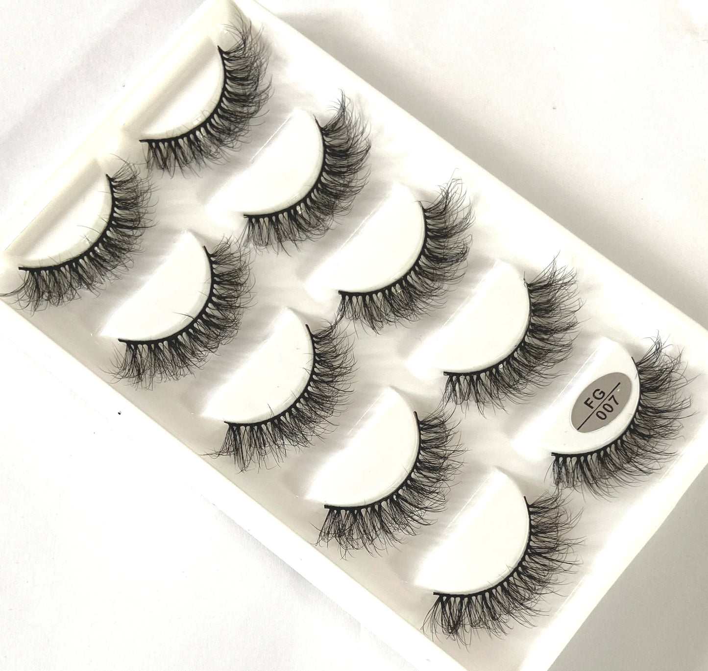 5Pairs 3D Faux Mink Lashes Natural Long Fluffy False Eyelashes Soft Eye Lashes Reusable Makeup Short Lashes Extension for Beauty